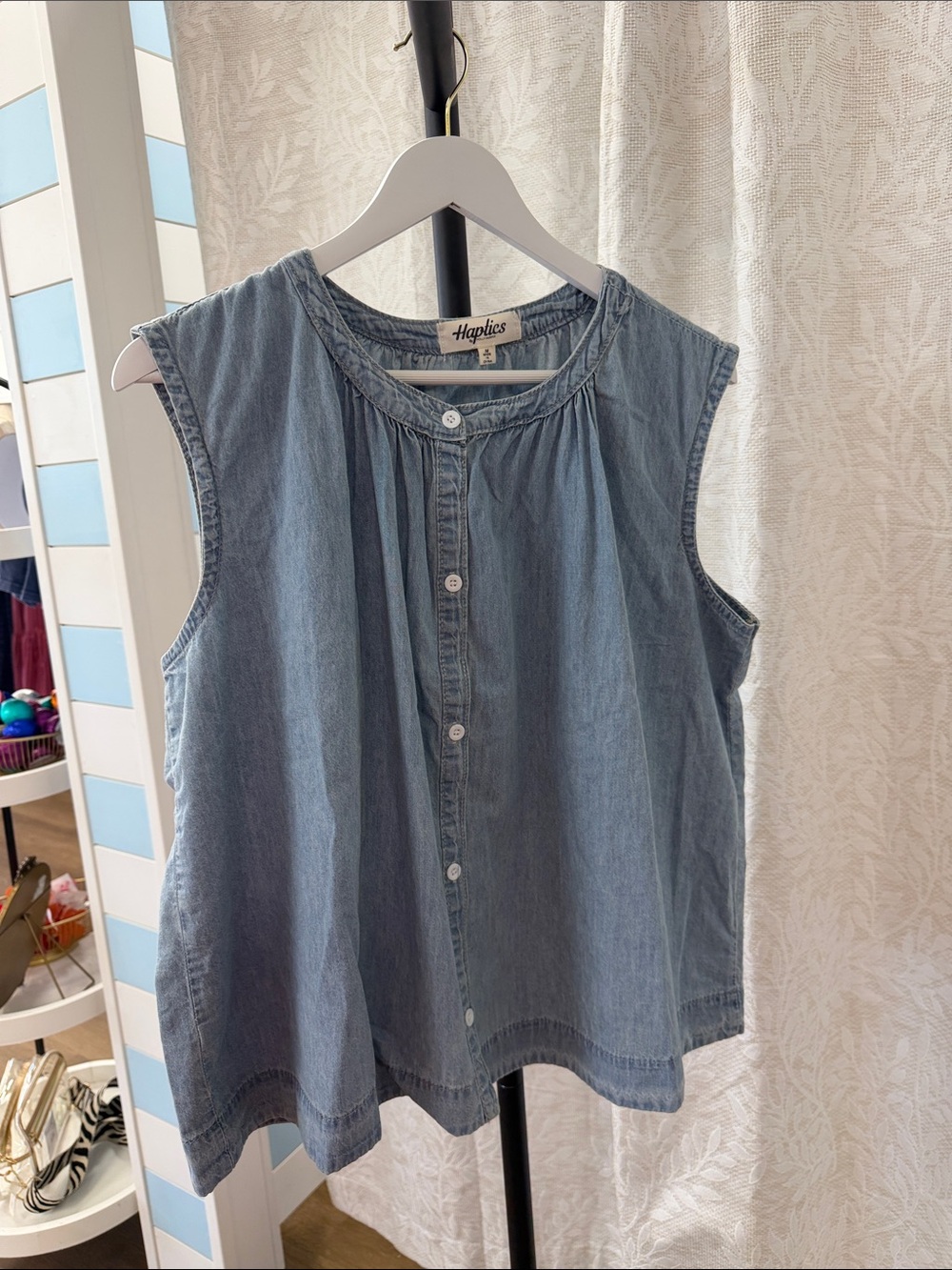Haptics Light Blue Sleeveless Denim Button-Down Shirt